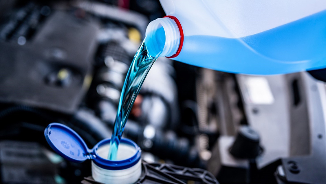 Pouring antifreeze