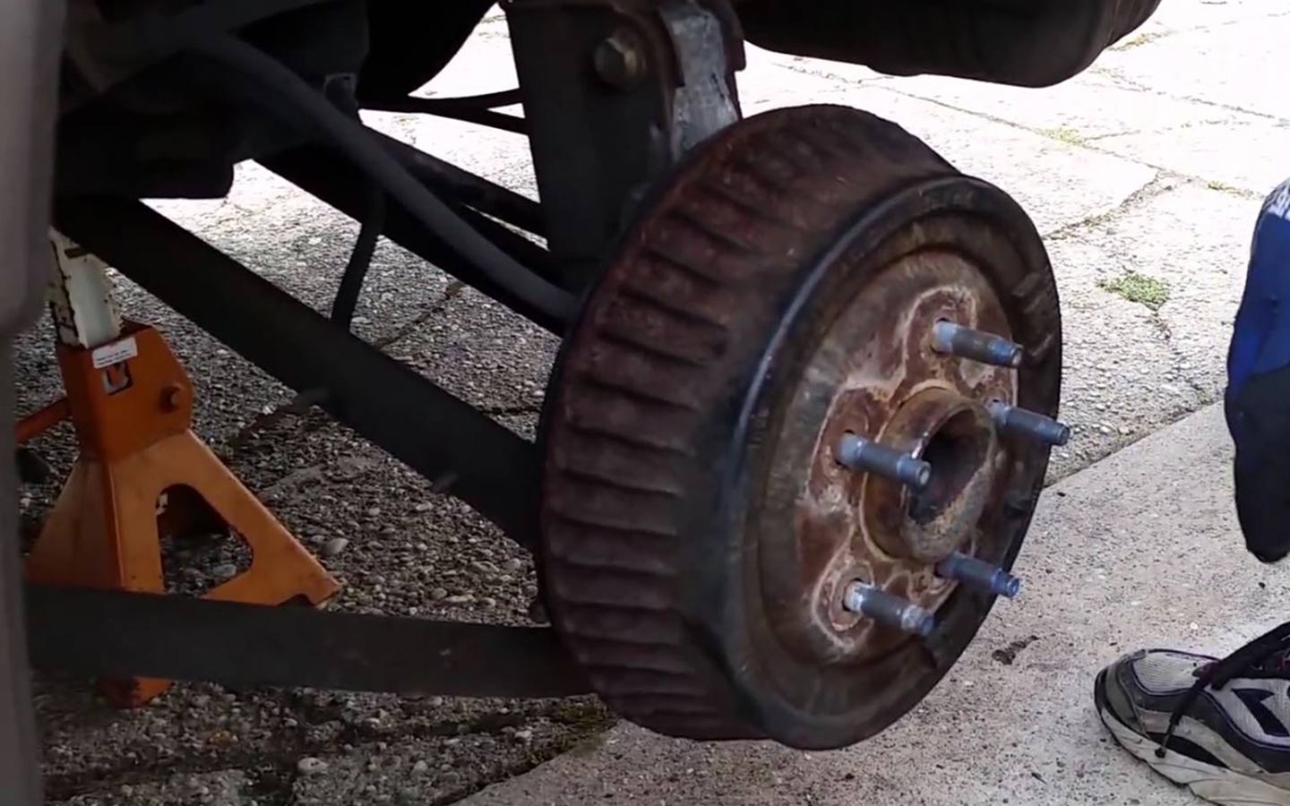 Brake-drum Brake-drum