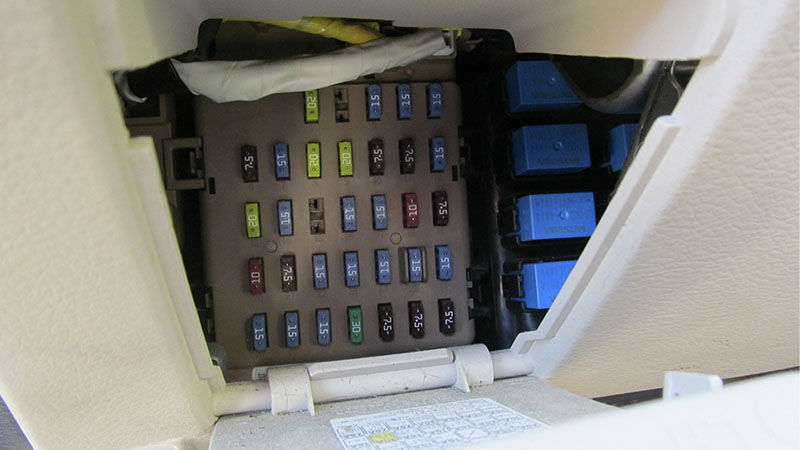 fuse panel