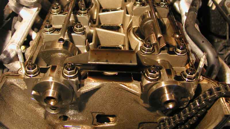Timing chain in Ford engine Timing chain in Ford engine