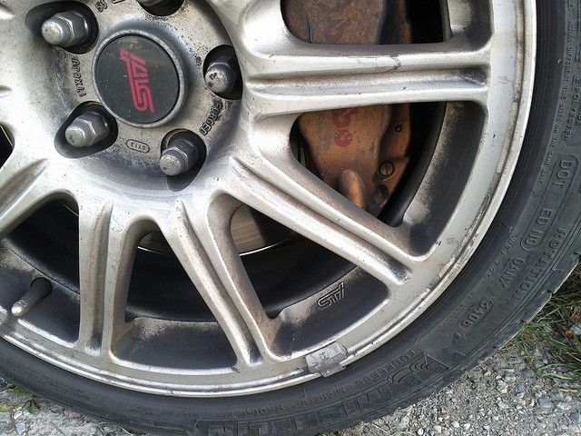 Removing Brake Dust Removing Brake Dust