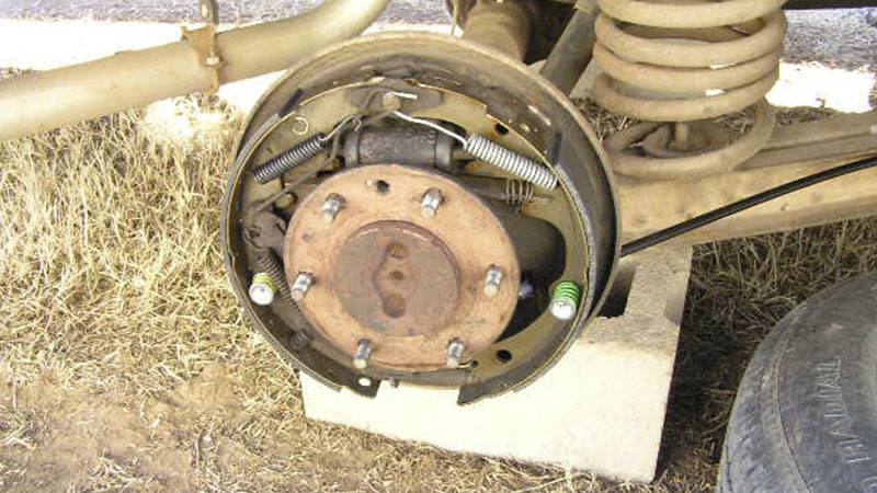 drum brakes drum brakes