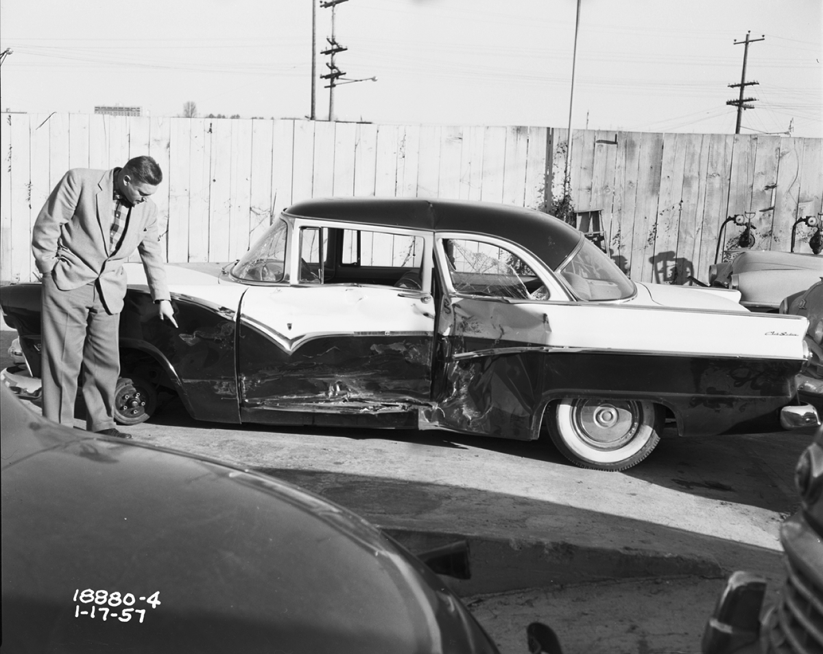 Wrecked car
