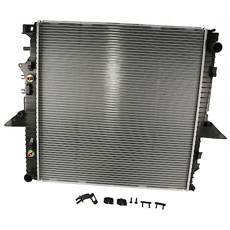 Aluminum Core Radiator: OE-Quality, Plastic Tank: For Optimal Engine Performance