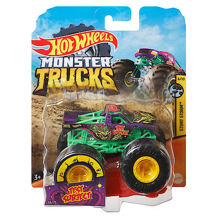 Monster Trucks Collection, 1:64 Cars Diecast (Styles May Vary), Includes Crushable Car